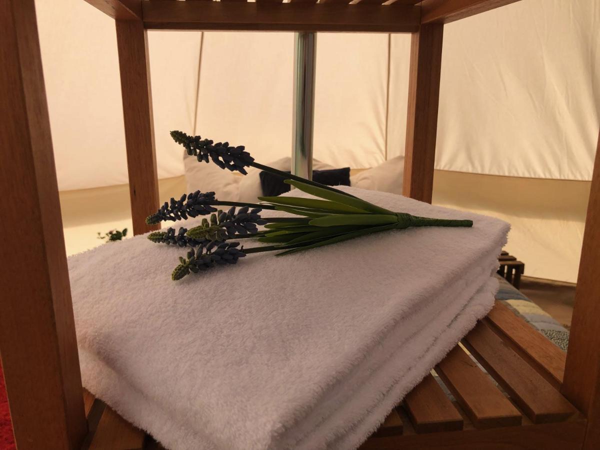 Helles Have Glamping Hotel Стай Екстериор снимка